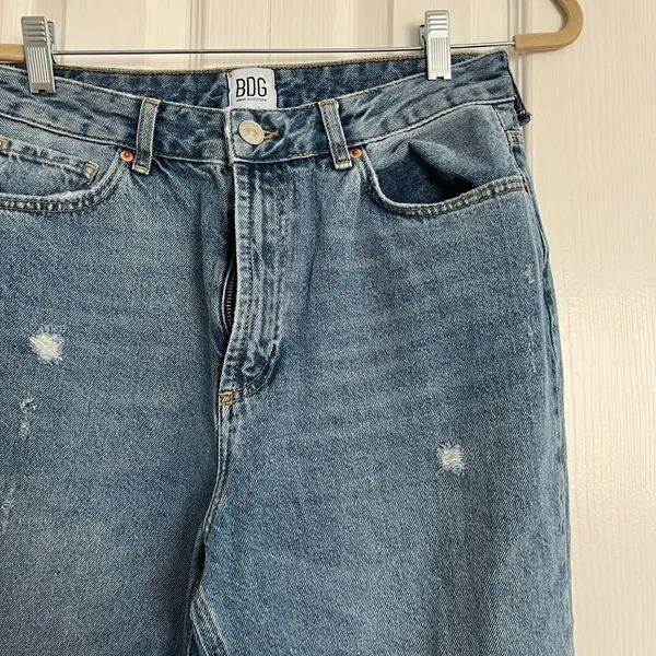 BDG Distressed Jeans. Size W29 - Image 5