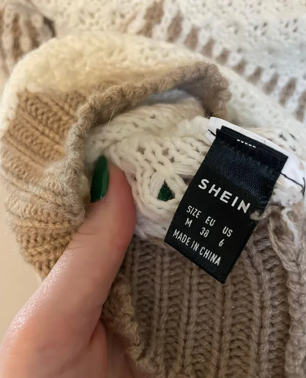 Sweater Size M - Image 2
