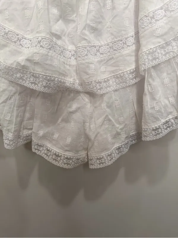 Altar’d State White Lace Ruffle Romper Taite-AS Smocked Off Shoulder Small - Image 2