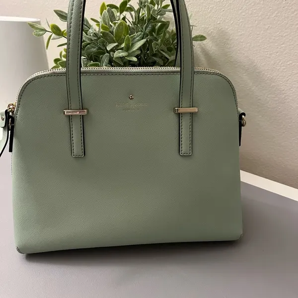 Kate Spade bag. In perfect condition. Only missing strap. - Image 6