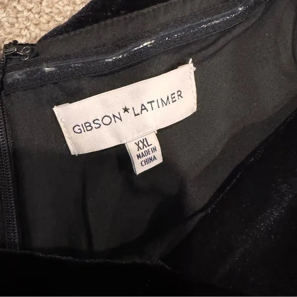 GIBSON LATIMER‎ Off-Shoulder Velvet Jumpsuit - Image 5