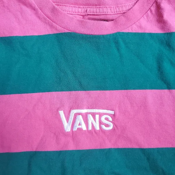 Vans tshirt in green and pink size small women's - Image 3