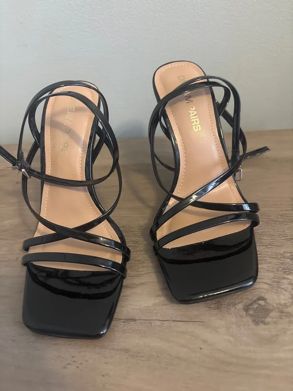 Dream Paris Heels Black - Image 2