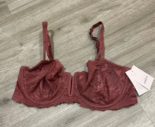Unlined Balconette Coverage Underwire Bra Red Size 36 B - Image 2