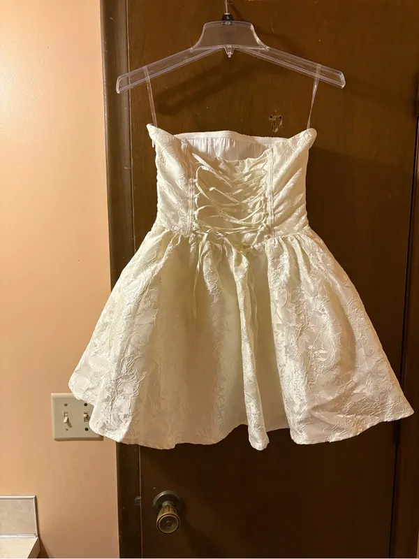 NWT Babyboo Salome Mini Dress in Ivory - Image 6
