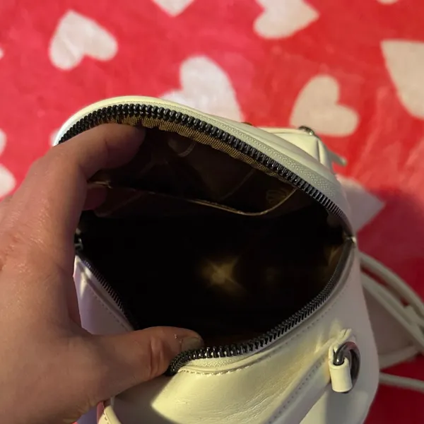 Wrangler Cream Mini Backpack - Image 3