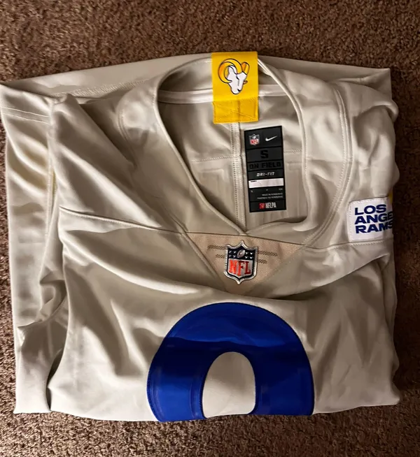 NFL Rams Jersey - Image 4