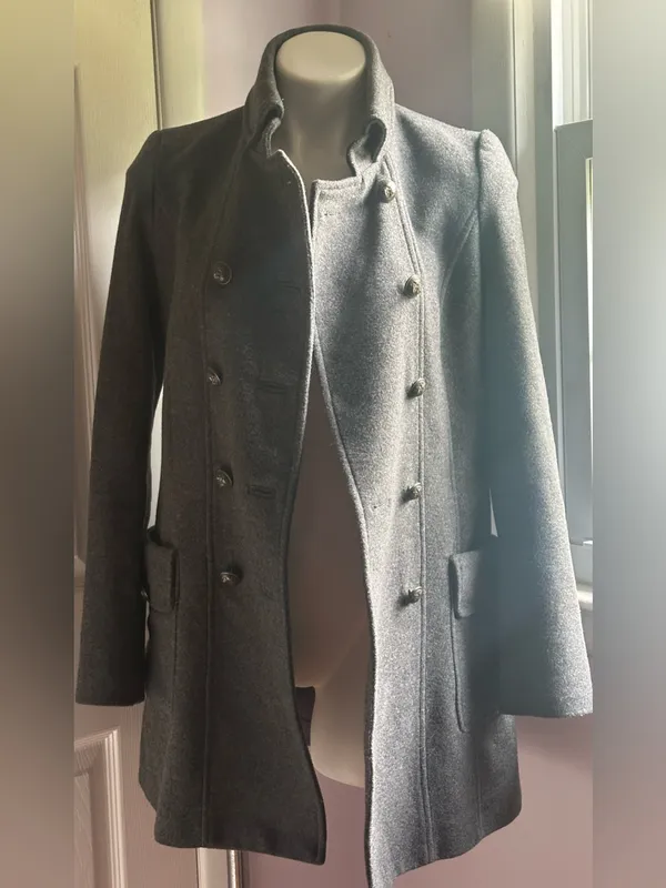 ZARA WARM WEAR TRF Gray Wool Double-Breasted 9 Button Side Pockets Pea Coat Sz M - Image 4