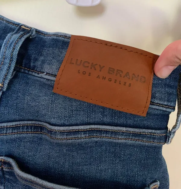 Lucky Brand Jeans - Image 4