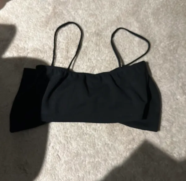 Windsor NWT Sz S Adorable Black Crop Top W Large Bow - Image 2