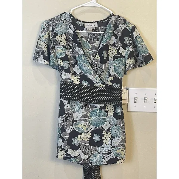 Adrianna Papell Faux Wrap 100% Silk Blouse Size 6‎ Floral Flutter Sleeve Career - Image 2