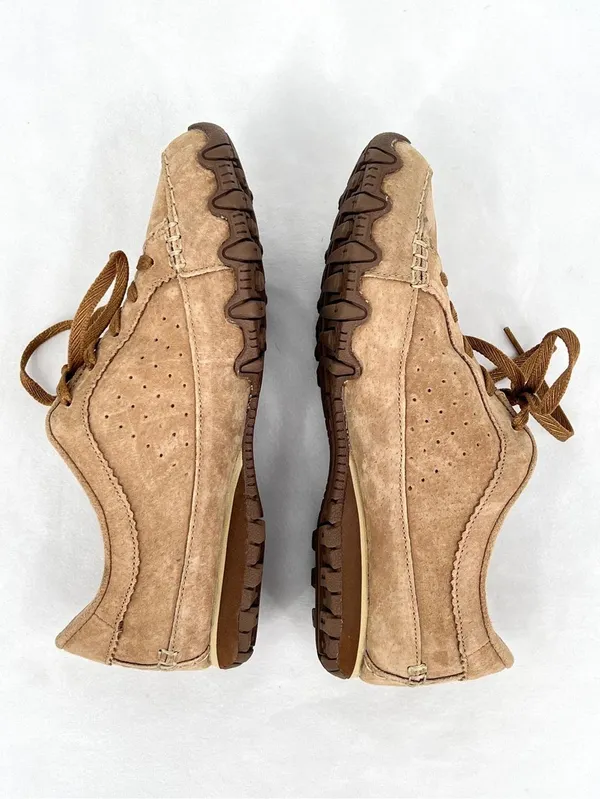 Skechers Relaxed Fit Suede Leather Oxford Sneakers Tan DSCH 44703 Women Size 6 - Image 5