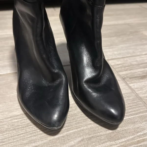 Ralph Lauren Black Leather Leola Fold-Over High Heel Boots‎ Size 7.5 booties - Image 5