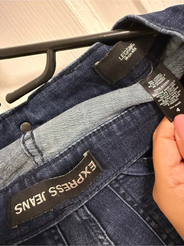 Express Women’s Dark Indigo Distressed Skinny Jeans - Image 3