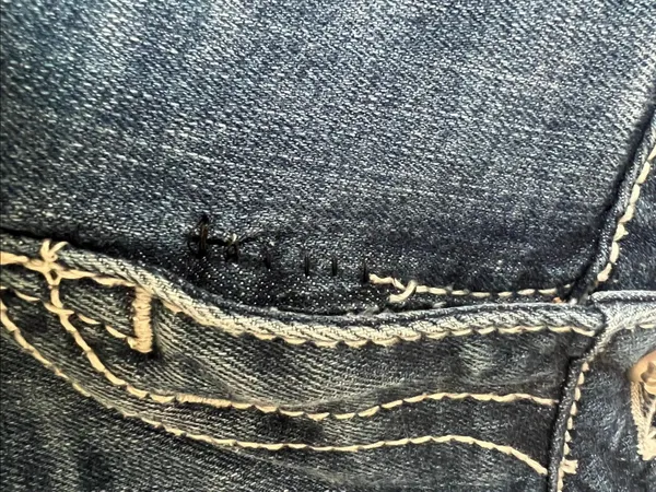 Miss Me Woman’s Jeans Size 28 Bootcut -See Fix By Zipper - Image 6