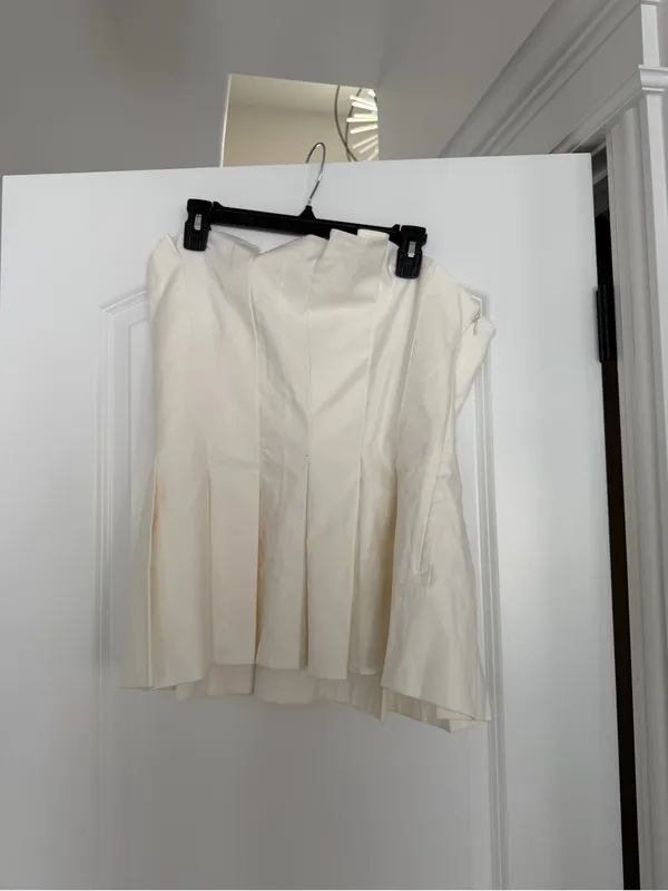 Reformation Ashlyn Strapless Pleated Top - Image 2