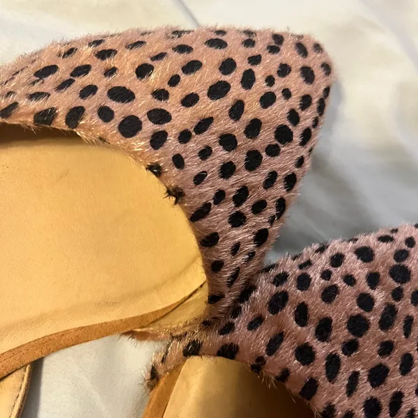 Francesca's Collections Tan and Black Flats - Image 2