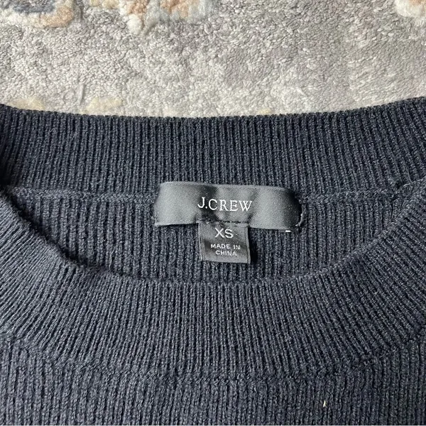 J. Crew Black Crewneck Sweater Classic Knit Design - Image 5