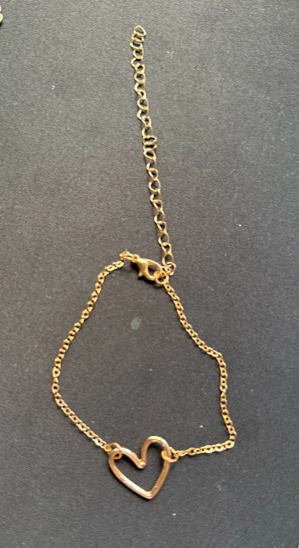 Gold Heart Bracelet - Image 2