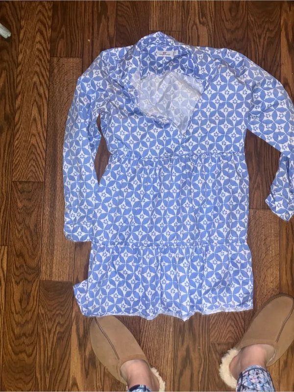 Lilly Pulitzer Vineyard Vines blue and white geometric print tiered midi dress size small - Image 3