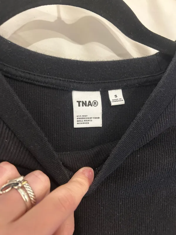 Aritzia Black Top TNA - Image 2