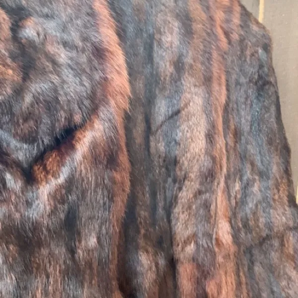 Luxury Vintage Real Fur 1940s Mink Cape/Vest/Stole Mint Condition Mob Wife Vibe - Image 13