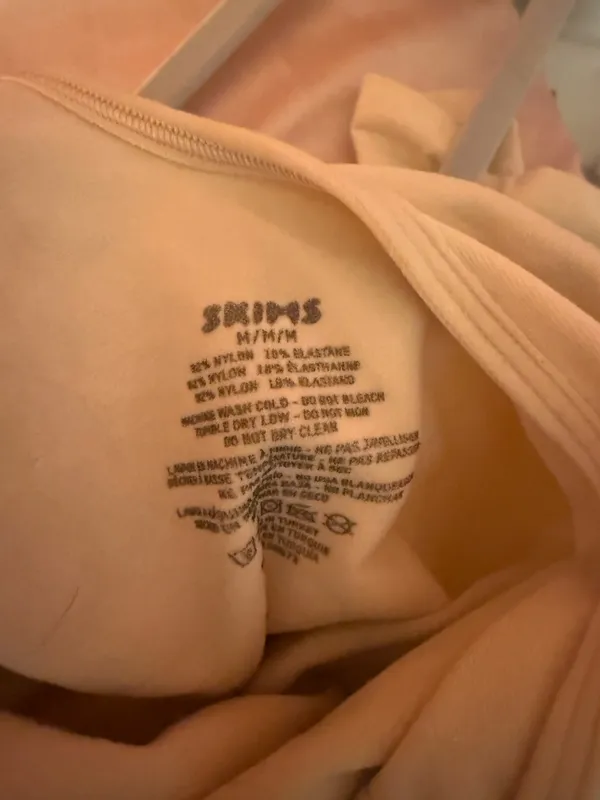 SKIMS BBL Shapewear - Image 3