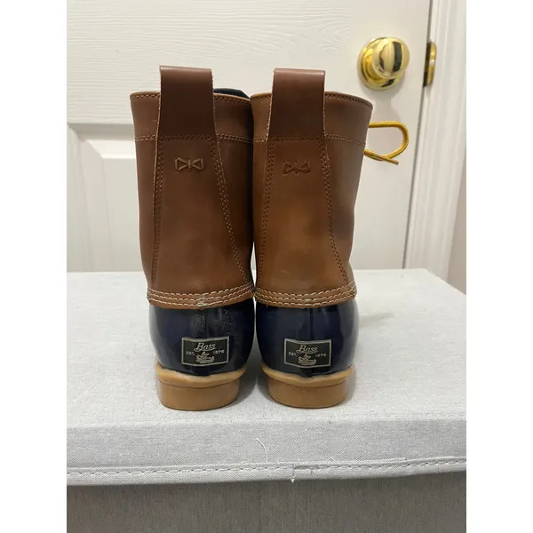 NWOB G.H. Bass & Co. Six Eyelet Waterproof Duck Boots Navy and Brown Women's 7 - Image 4