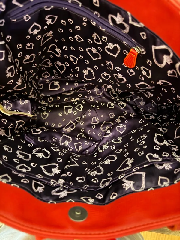 Princess Vera Wang quilted red snowflake tote bag - Image 4