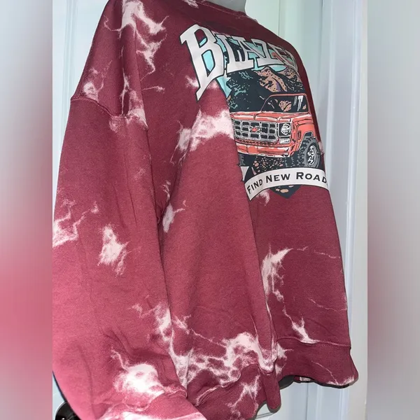 General Motors NWT Chevy Blazer Sweatshirt Official Licensed Chevrolet Vintage Truck 4x4 - Image 3