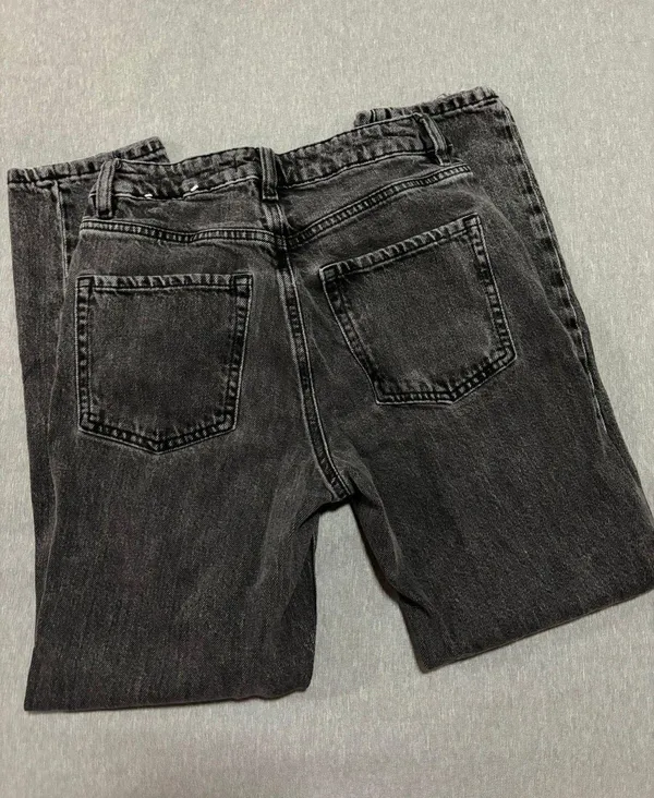 Garage Mom Jeans - Image 3