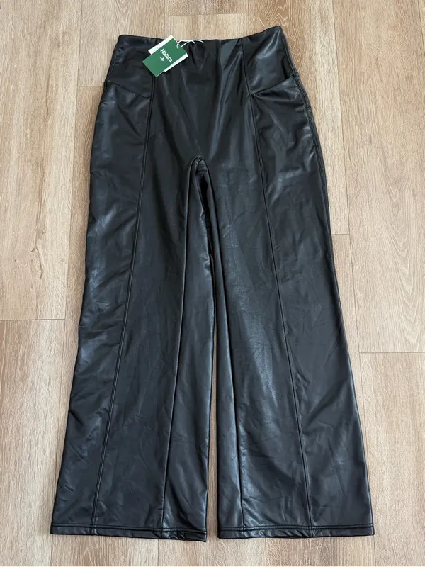 NWT Halara High Waisted Tummy Control Stretchy PU Causal Flare Pants Size Large - Image 8