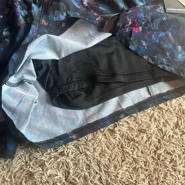 NWT! Avia Blue / Purple Patterned Athletic Shorts Size XL (16-18) - Image 9