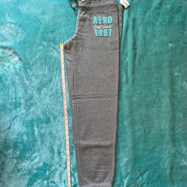Aeropostale Women’s Classic Cinch Sweatpants - Image 2