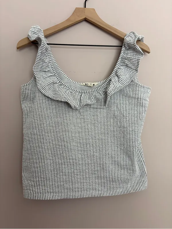 Boden Seersucker Frill Stripe Top Size 8 - Image 3