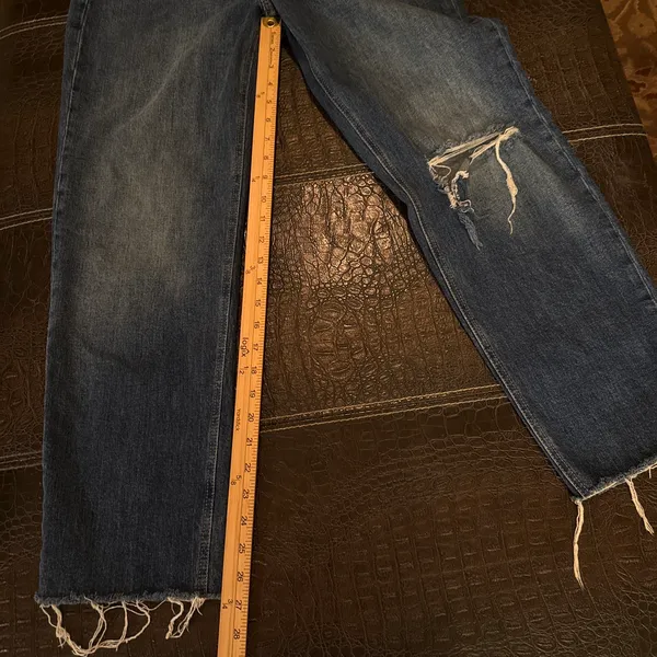 Old Navy Extra High Rise Sky Hi Straight Jeans Button Fly Womens Size 10 - Image 4