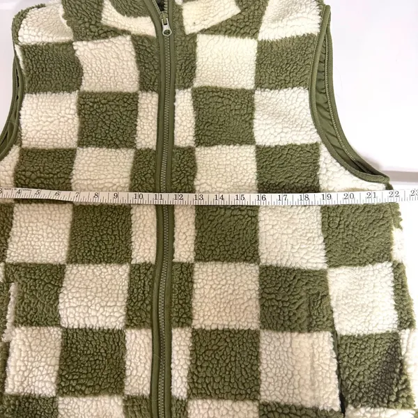 Double Zero Checkered Sherpa Vest - Image 7