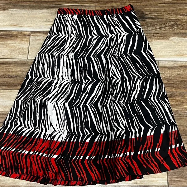 Zara black and white zebra print skirt - Image 5