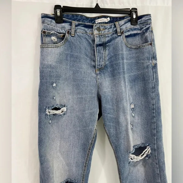 Avec Les Filles‎ Distressed Mom Button Fly High Waisted Mom Jeans - Image 2