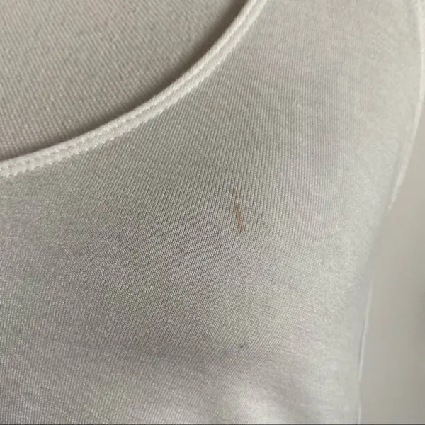 Wilfred • White Scoop Neck Tank Top - Image 3