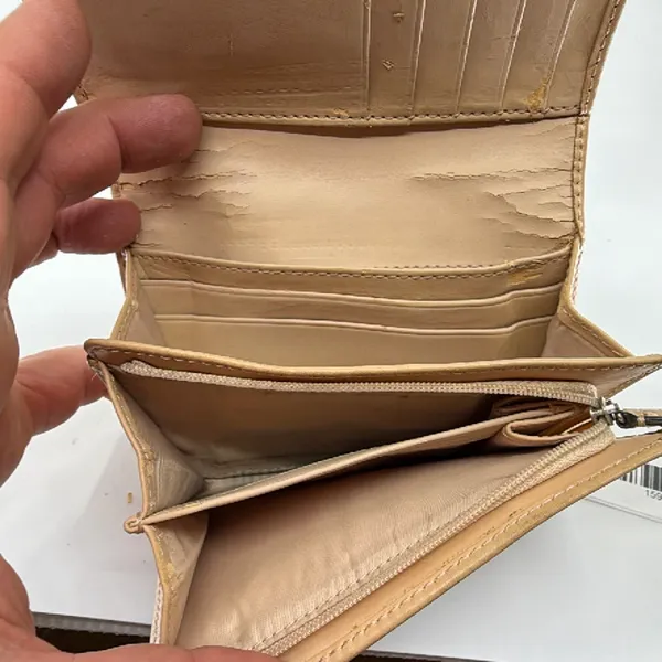 Coach Signature C Trifold Beige Canvas Wallet - Image 6