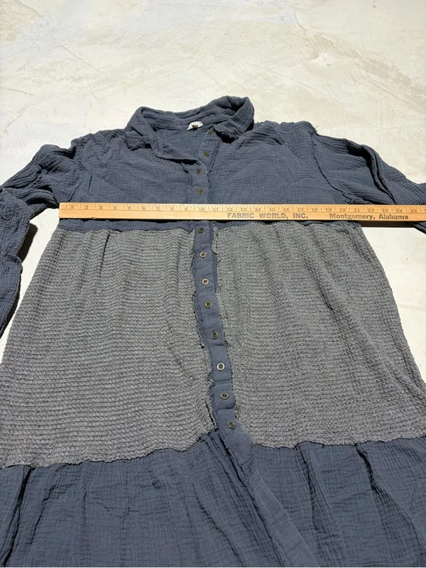 POL Button-Front Tiered Dress Gray medium boho - Image 7