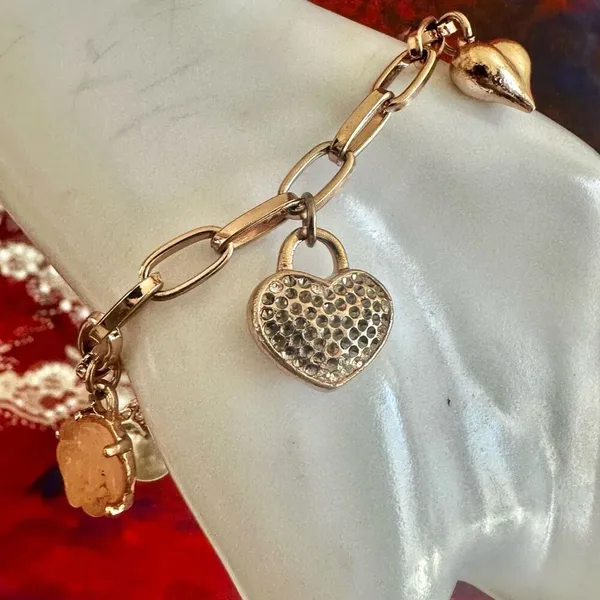 Rose Gold-Tone Charm Bracelet with Hearts, faux Pearl & Carved Rose - Image 4