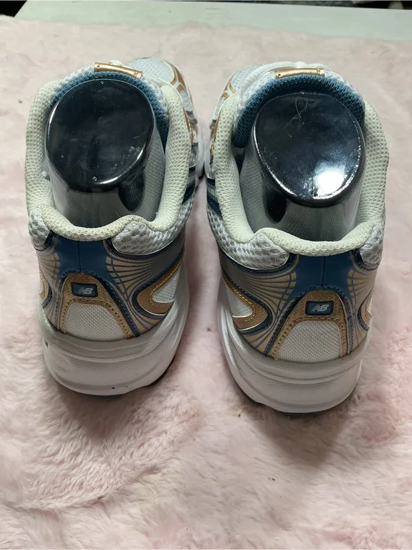 New Balance White Sneakers with Gold and Blue Accents 153 - Image 4