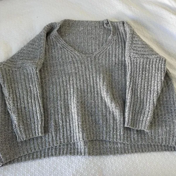 Grey Vneck Sweater Gray Size L - Image 2