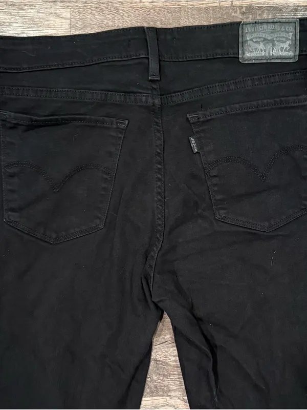 Levi's Women’s 711 Black Distressed Skinny Jeans 30 Waist Grunge Rock Goth Metal - Image 5