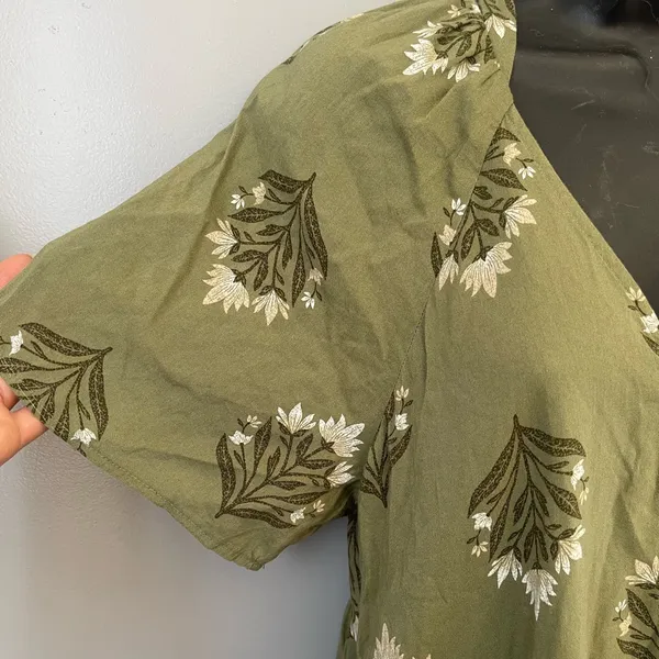Old Navy Green and white midi dress #tiered #cottagecore size M - Image 2