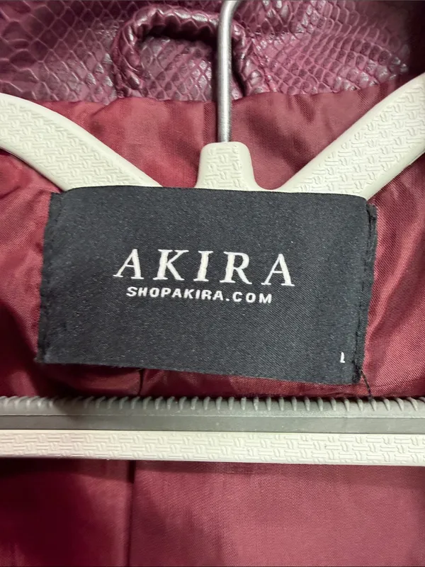 AKIRA Burgundy Croc Embossed Faux Leather Moto Jacket Belted Biker Coat. Size L - Image 5