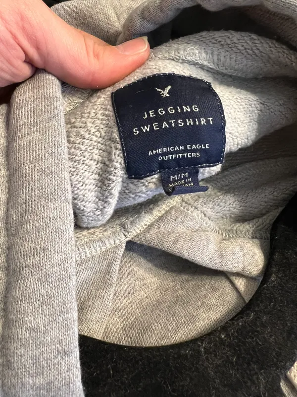 MD American Eagle Hooded Jogging Sweater shirt - Image 3