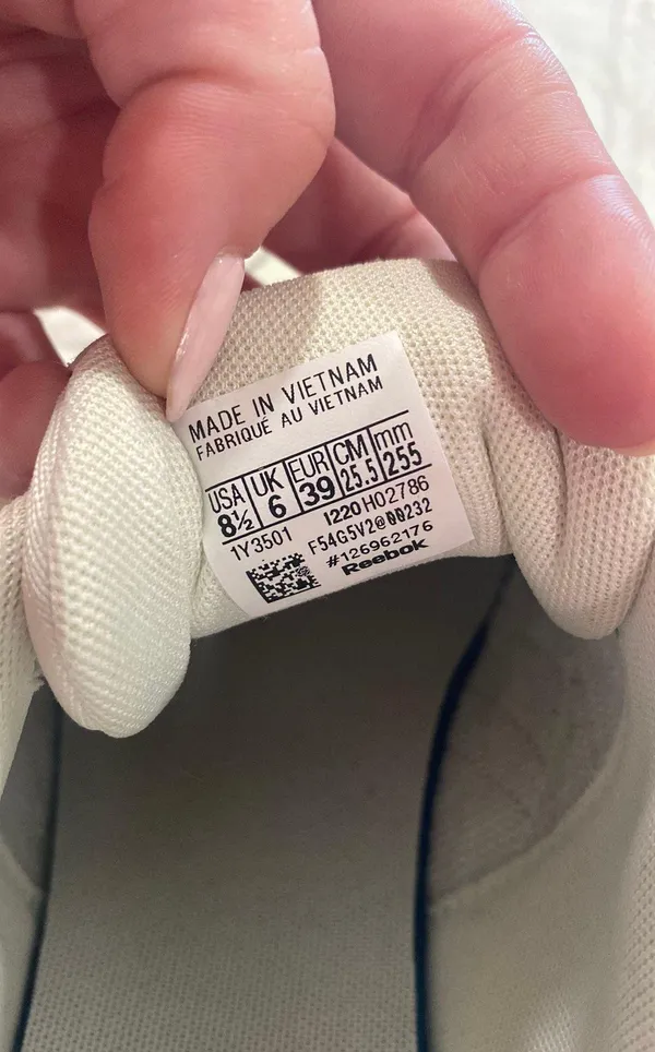 Reebok Sneakers - Image 6